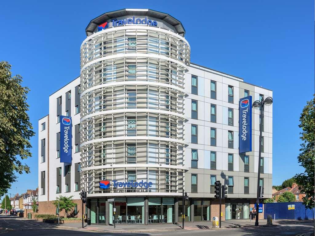 Travelodge London Хаунслоу Экстерьер фото