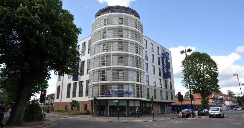 Travelodge London Хаунслоу Экстерьер фото